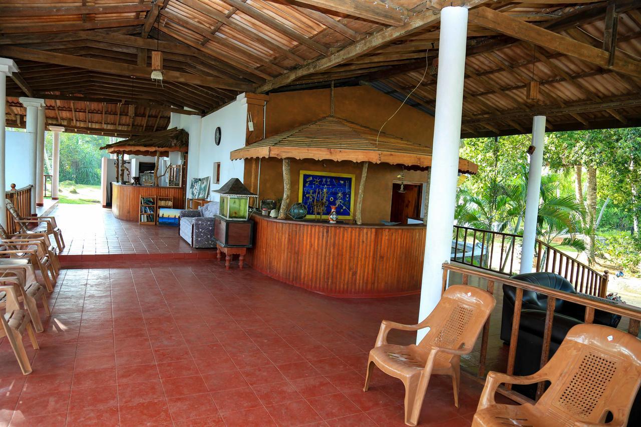 Darwins Beach Resort Tangalle Luaran gambar