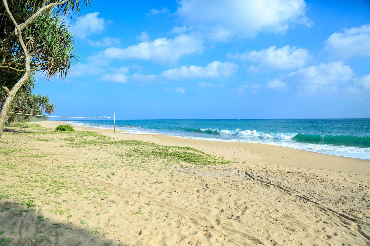 Darwins Beach Resort Tangalle Luaran gambar